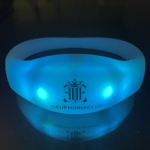 Bracelets Hot selling bar wedding concert special tool  OEM Led Remote Bracelets