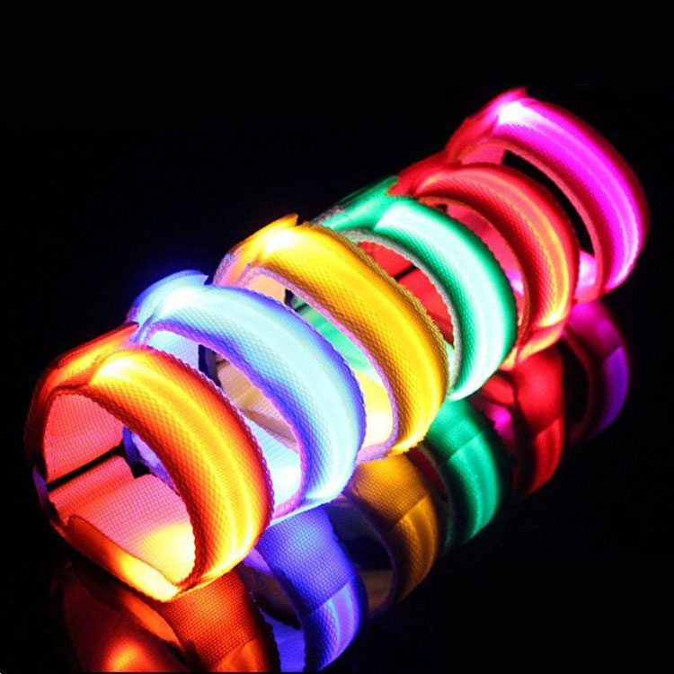 Hot New Products Led Flash Tube Bracelet - New waterproof material support logo custom security logo luminous led nylon bracelet – Longstar detail pictures