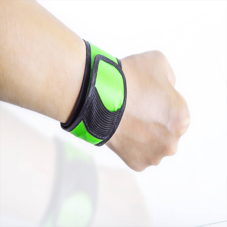 Dark night luminous safety sign bar party sports running a variety of lighting modes support custom led armbands (3)