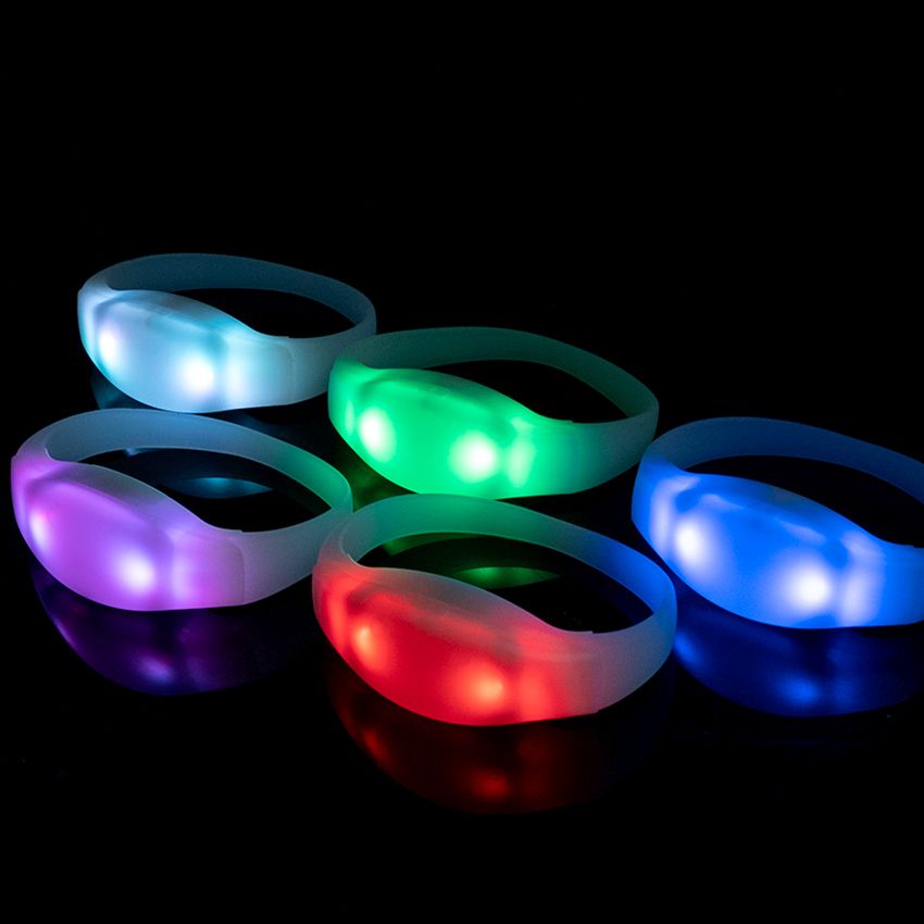 Fixed Competitive Price Led Sound Bracelet Wristband - New built-in four lights led super bright remote control custom bracelet – Longstar detail pictures