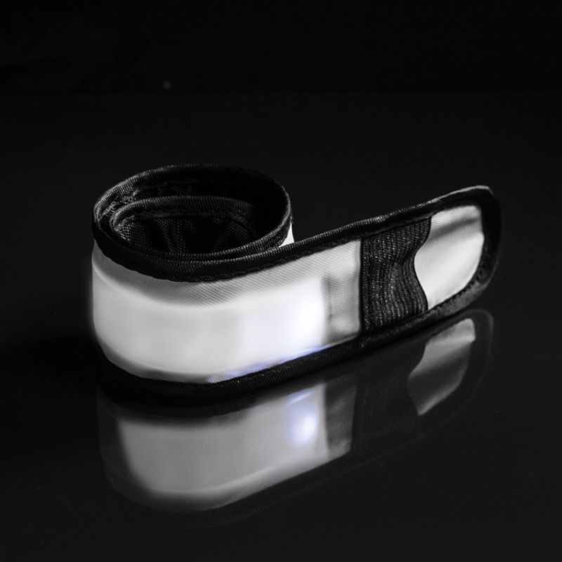 Good Quality Led Ice Cubes - Factory direct sales new 24-hour lightweight night glowing running sports safety equipment led pat armband – Longstar detail pictures