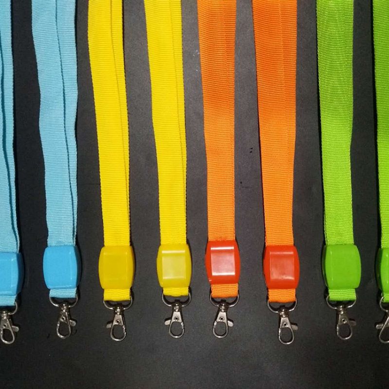 OEM/ODM China Custom Glow In The Dark Lanyard - Manufacturer’s cheap promotion glowing party logo customized identification led waterproof lanyard – Longstar detail pictures