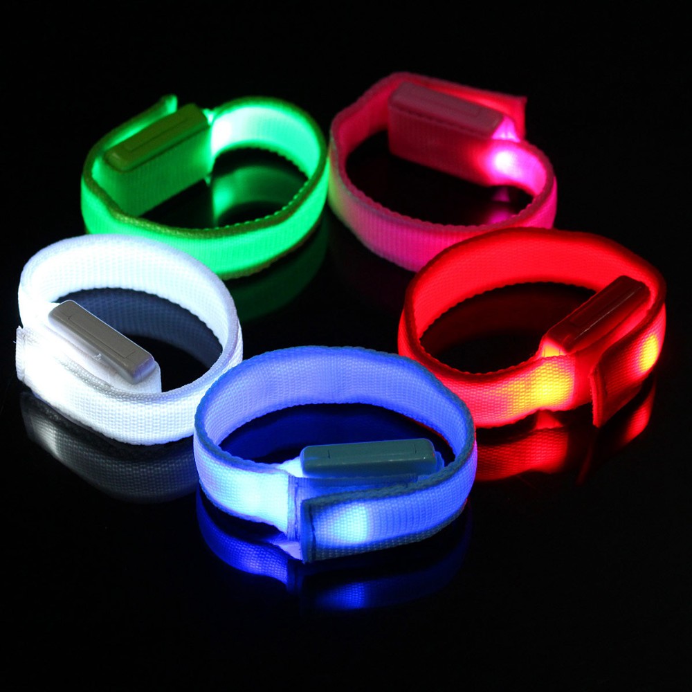 Hot New Products Led Flash Tube Bracelet - New waterproof material support logo custom security logo luminous led nylon bracelet – Longstar detail pictures